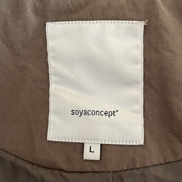 NWOT Soyaconcept raincoat ☔️ - Picture 7 of 13